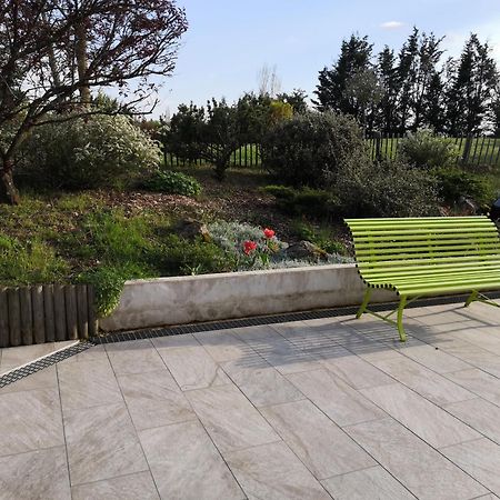 Chambre Avec Entree Independante Dans Un Ecrin De Verdure Dommartin  Bagian luar foto